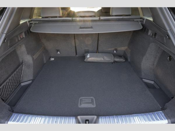 Audi Q5 SUV edition one TDI quattro S tronic S line/Tech pro/AHK/Pan