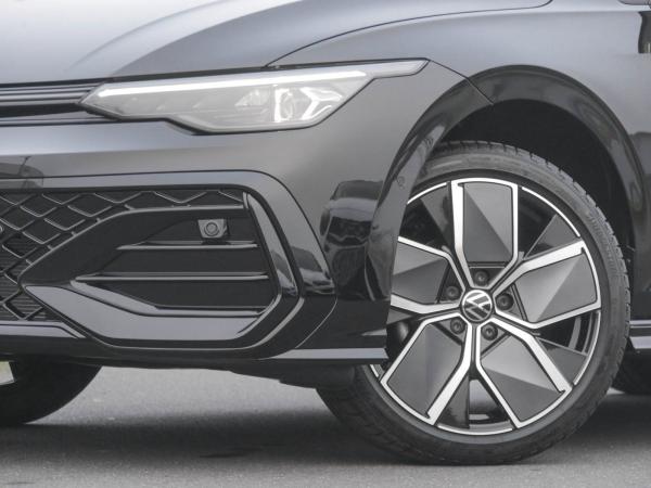 Volkswagen Golf R-Line 1,5 l eTSI OPF 7-Gang-Doppelkupplungsgetriebe DSG