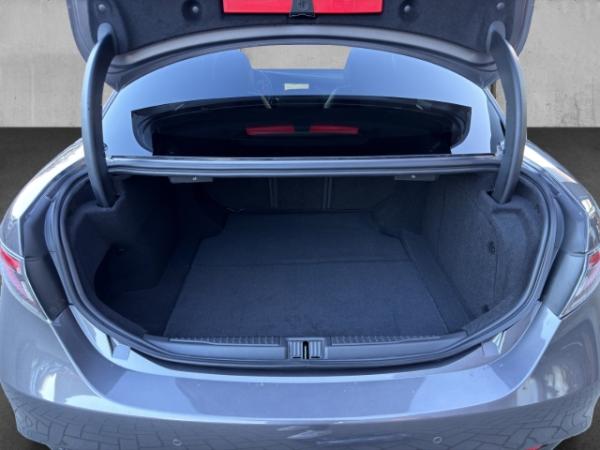 Alfa Romeo Giulia Veloce Q4 2.0 PDC+KAMERA+NAVI+CARPLAY+SHZ