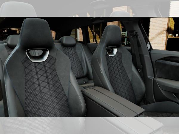 Volkswagen Passat 2.0 TDI DSG R-Line *FINAL SALE*2X VERFÜGBAR*