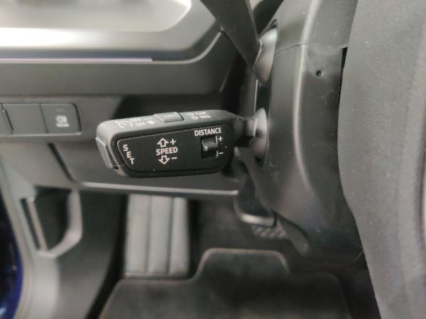 Audi Q4 e-tron 45 AHK/Assistentz/Pano/Wärmepu/12.29Garantie