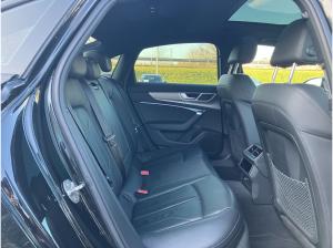 Audi A6 Limousine 55TFSI quattro S-tronic / Pano, LED