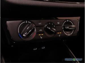 Skoda Fabia Tour 1,0 TSI KAMERA,SHZ, SMART LINK