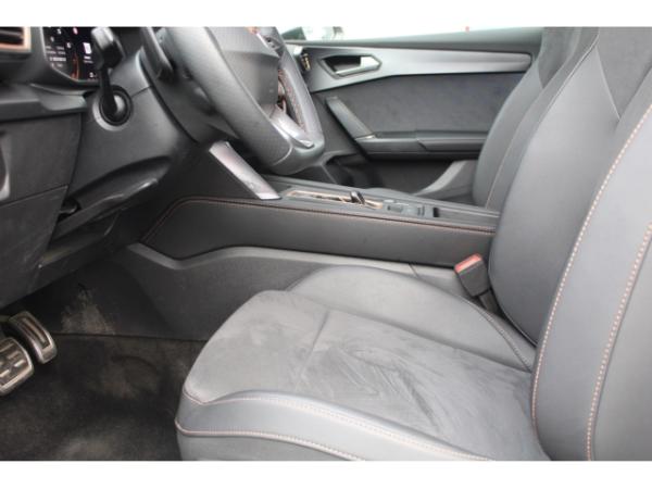 Cupra Leon Sportstourer 1.5 TSI DSG e-Hybrid AHK NAVI LED KAMERA EL.SITZ 18