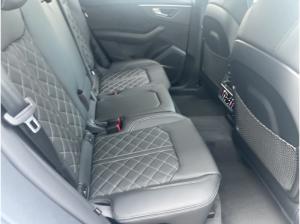 Audi SQ8 4.0 quattro SUV TFSI 373 kW tiptronic