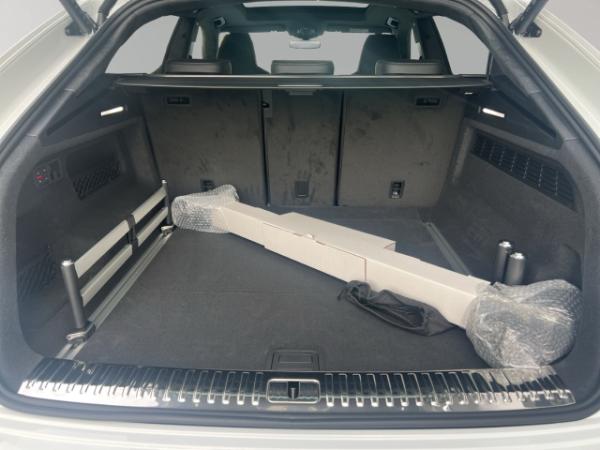 Audi SQ8 qu SUV TFSI 373 kW tiptronic Pano StHz Tv 22'' AHK
