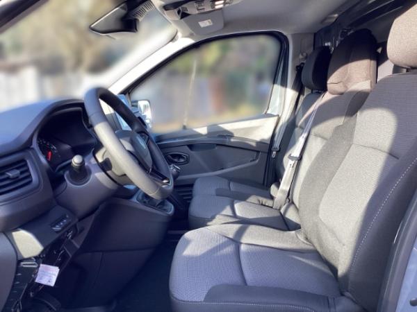 Renault Trafic Kastenwagen Komfort L2H1 3,1t Blue dCi 150+AHK+GJR+Klima+LED+DAB+Spurhalteass.+