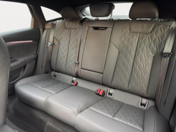 Audi A6 e-tron e-tron Sportback performance 270 kW UPE 99.900 Luftfeder AHK Sitzbelüftung