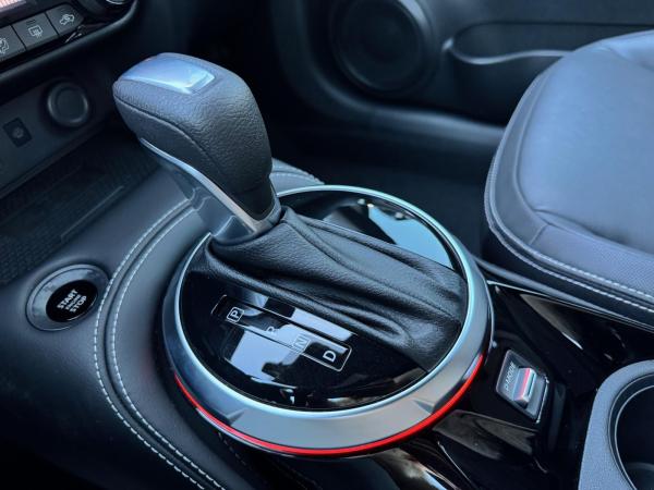 Nissan Juke 1.0 DIG-T DCT TEKNA - SOFORT/BOSE/360°/NAVI