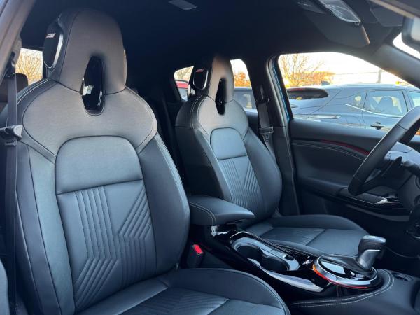 Nissan Juke 1.0 DIG-T DCT TEKNA - SOFORT/BOSE/360°/NAVI