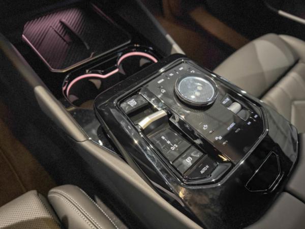 BMW 540 d xDrive Touring 19" M-Sport+Pro Comfortpaket Bowers & Wilkins-sofort verfügbar!!!