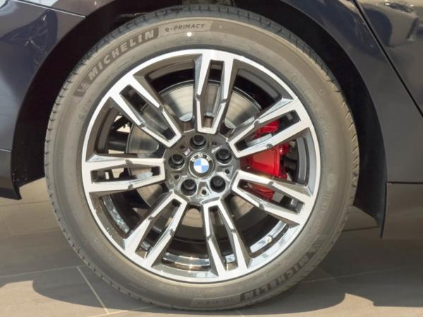 BMW 540 d xDrive Touring 19" M-Sport+Pro Comfortpaket Bowers & Wilkins-sofort verfügbar!!!