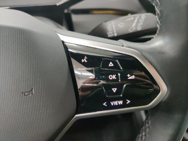 Volkswagen ID.3 Pure AHK/LED/ACC/Navi/Sitzhzg/Lederlenkrad