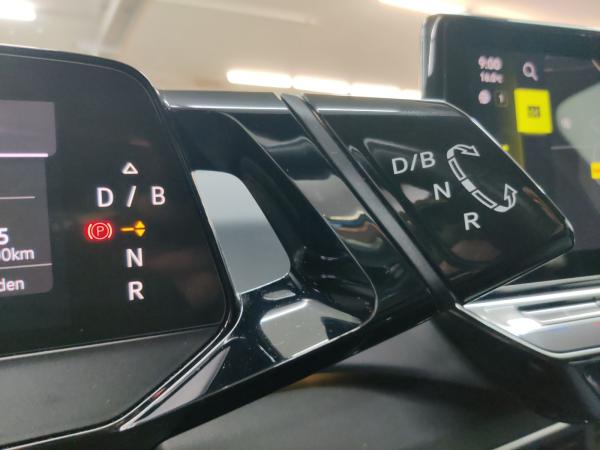 Volkswagen ID.3 Pure AHK/LED/ACC/Navi/Sitzhzg/Lederlenkrad