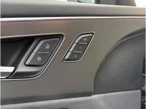 Audi RS Q8 SUV tiptronic RSAbgas, PANO,LASER,STHZ,KERAMIK,HuD,23ALU,