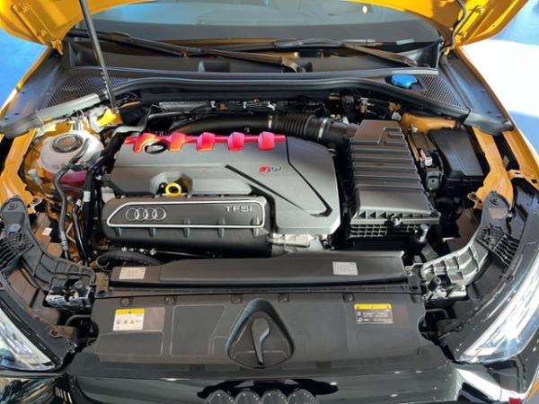 Audi RS3 Sportback S tronic quattro KLIMA LED