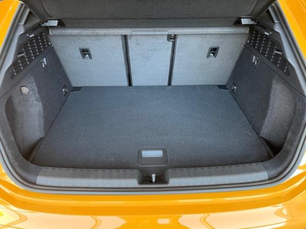 Audi RS3 Sportback S tronic quattro KLIMA LED