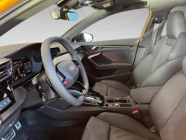 Audi RS3 Sportback S tronic quattro KLIMA LED