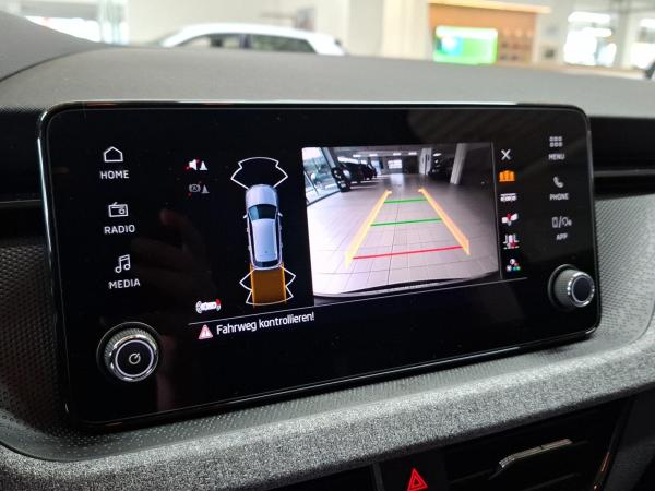 Skoda Kamiq Tour 116PS Black Fahrassist Matrix RKam
