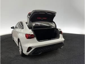 Audi A3 Limousine S line 30 TFSI 6-G. SONOS RFK NAVI