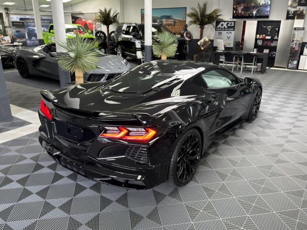 Corvette C8