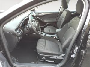 Ford Focus 1,0 L Titanium / 7-Gang Automatik / 155PS