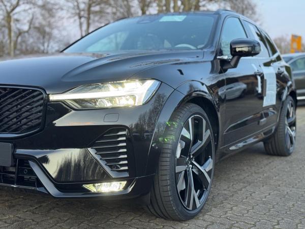 Volvo XC60 B5 AWD ULTRA - BLACK EDITION - MJ26 - Inkl. Anhängerkupplung! - Sofort lieferbar!