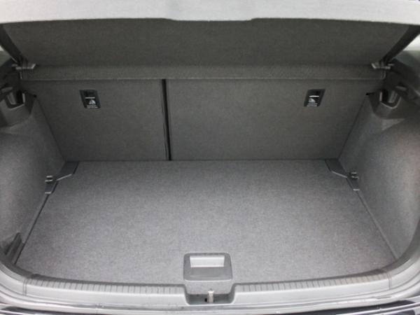 Volkswagen Polo 1.0 TSI Life ACC+LED+NAVI+LANE+APP KLIMA LE