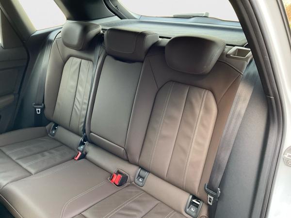 Audi Q4 e-tron Q4 40 e-tron Navi Pro HUD ACC PDC Plus Kamera