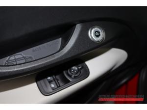 Fiat 500e 42 kWh LaPrima Navi LED Apple CarPlay