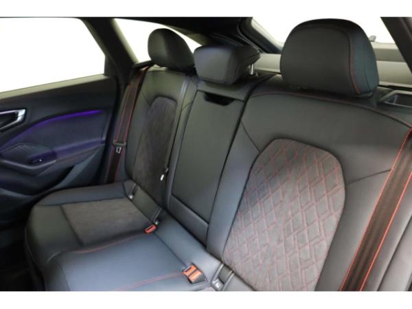 Audi A5 Avant e-hybrid quattro S line 0,5% DW Versteuerung