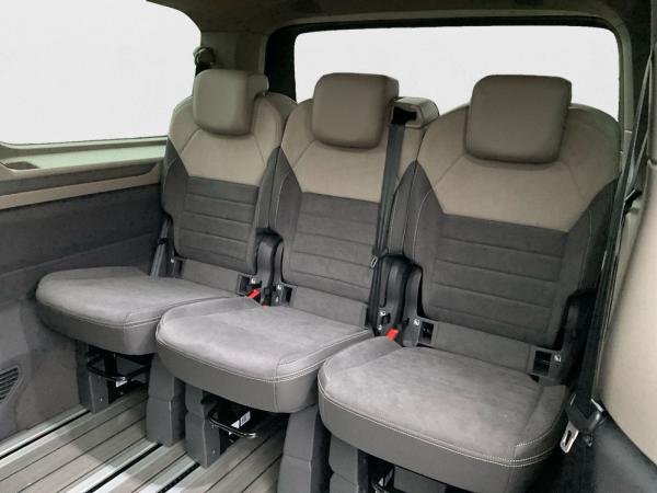 Volkswagen Multivan Life 2.0 TDI DSG AHK Kamera Navi