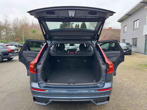 Volvo XC60 B5 AWD PLUS - BLACK EDITION - MJ26 - Sofort lieferbar!