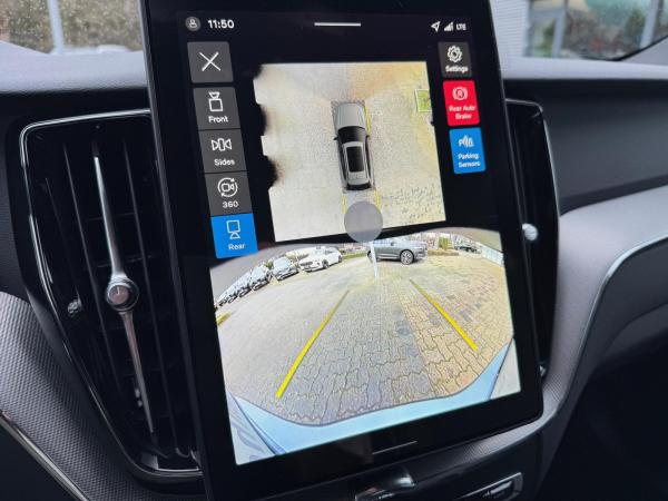 Volvo XC60 B5 AWD PLUS - BLACK EDITION - MJ26 - Sofort lieferbar!