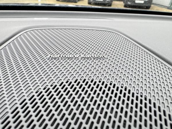 Volvo XC60 B5 AWD PLUS - BLACK EDITION - MJ26 - Sofort lieferbar!