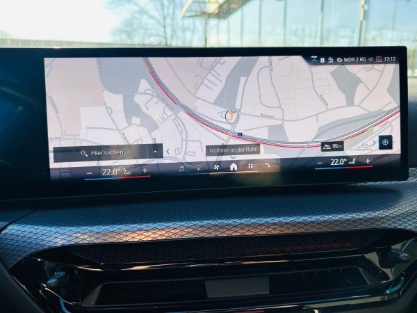 BMW 330 d xDrive M Sport //Stop&Go Anhängerkupplung