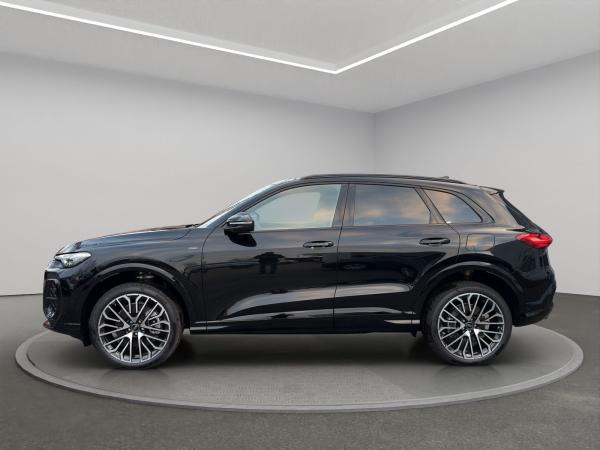 Audi Q5 SUV edition one mit Akzenten mythosschwarz e-hybrid quattro S tronic