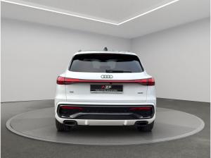 Audi Q5 SUV e-hybrid quattro S tronic