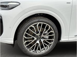 Audi Q5 SUV e-hybrid quattro S tronic