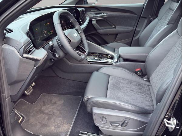 Audi Q5 SUV edition one mit Akzenten mythosschwarz e-hybrid quattro S tronic
