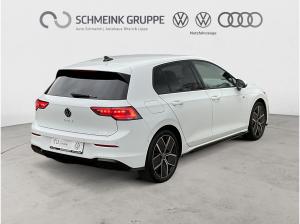 Volkswagen Golf VIII R-Line 1.5 eTSI DSG