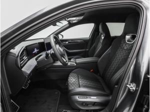 Volkswagen Passat R-Line 2.0 TDI DSG AHK Navi HuD IQ.Drive