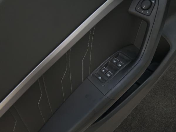 Seat Ateca FR 2.0TDI*DSG 360°Kam ACC Alcantara Navi