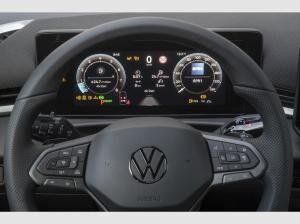 Volkswagen T-Roc R-Line 1.5 l eTSI DSG Black Style*19"*IQdrive&light* Volkswagen T-Roc R-Line 1.5 l eTSI DSG Black Style*19"*IQdrive&light*