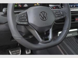 Volkswagen T-Roc R-Line 1.5 l eTSI DSG Black Style*19"*IQdrive&light* Volkswagen T-Roc R-Line 1.5 l eTSI DSG Black Style*19"*IQdrive&light*