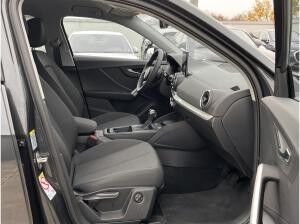 Audi Q2 35 TFSI advanced S tronic Virtual LED