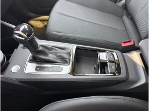 Audi Q2 35 TFSI advanced S tronic Virtual LED PDC