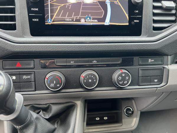 Volkswagen Crafter 35 2.0 TDI HD MR NAVI+KLIMA Klima