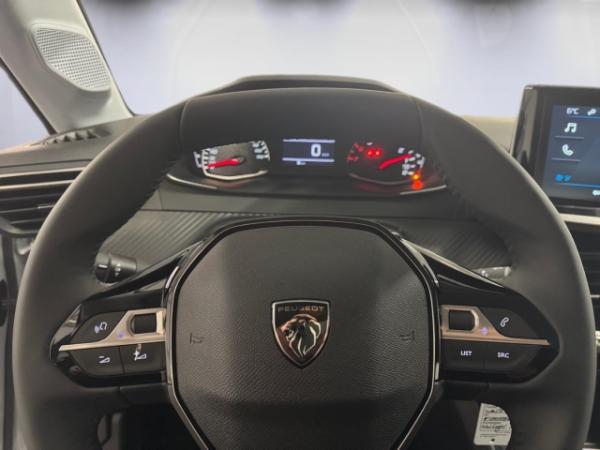 Peugeot 208 Style PureTech 100 LED DAB SHZ Tempomat