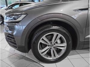 Volkswagen Touareg 3.0 V6 TDI DSG 4M Panoramadach AHK Luftfederung